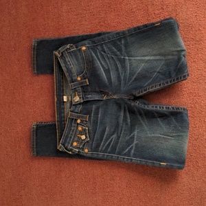 True Religion straight leg jeans. Size 28.